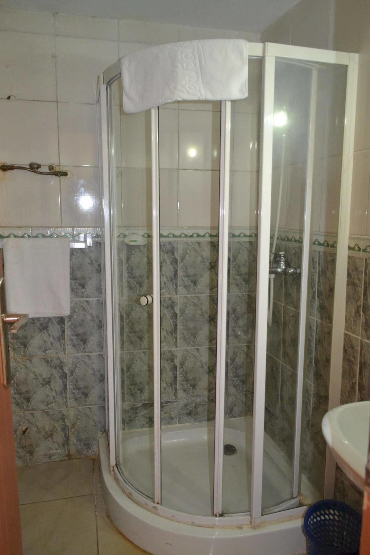 Denver Plaza Hotel دوالا المظهر الخارجي الصورة